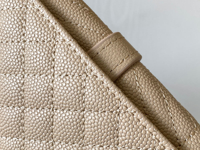 Luxurious Totes - Latest - 7061