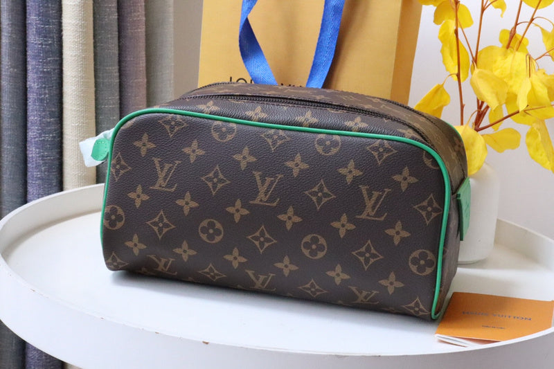 LOV - Luxurious Totes - 1033