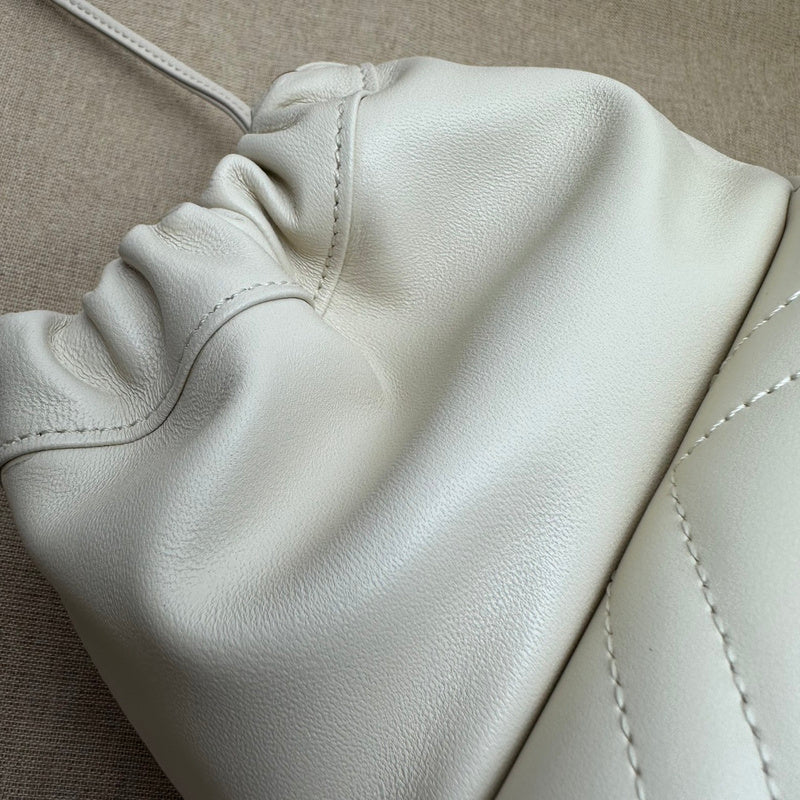 GUI - Luxurious Totes - 088