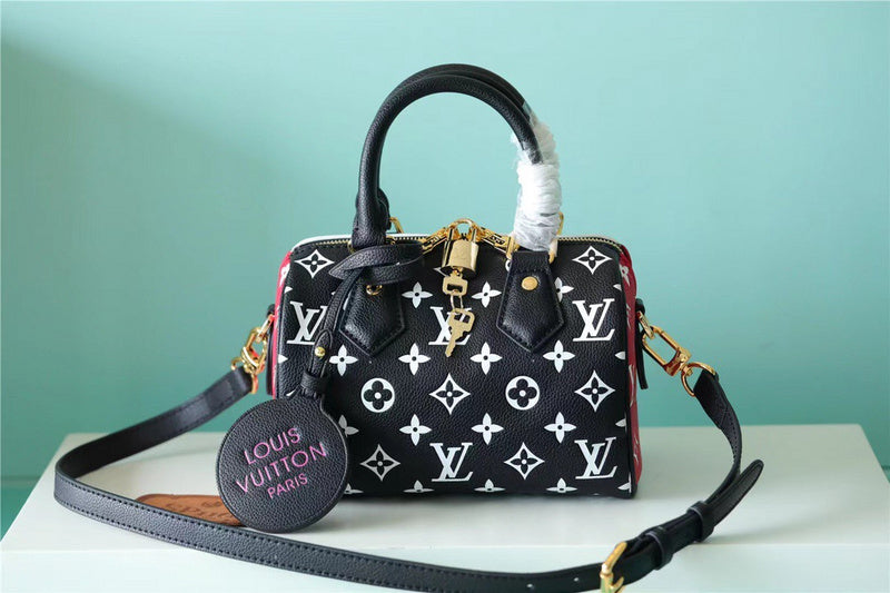 Lux-Totes - LOV Bags - 1094