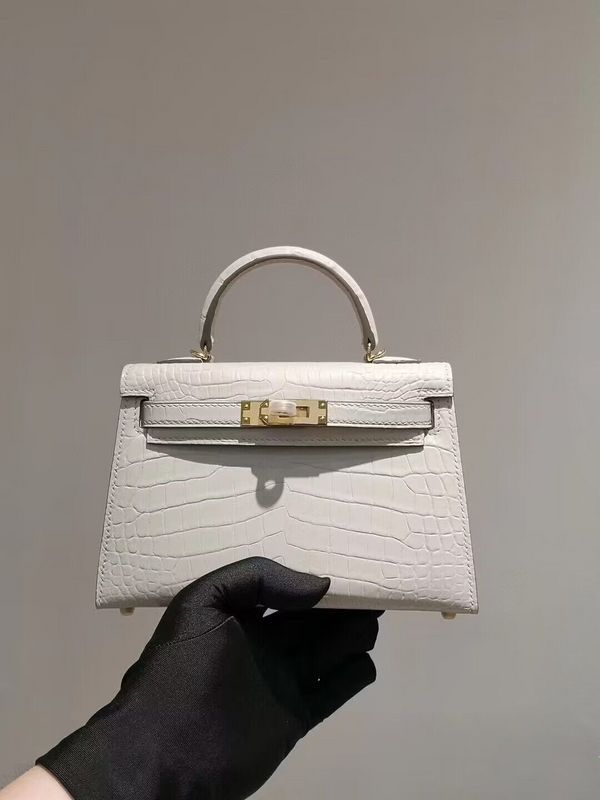 HMS - Luxurious Totes - 012