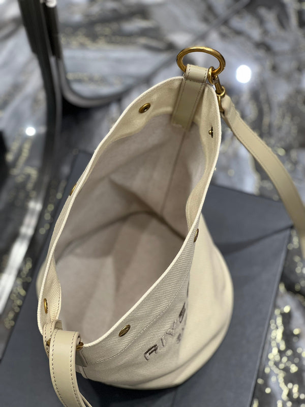 Luxurious Totes - Latest - 8035