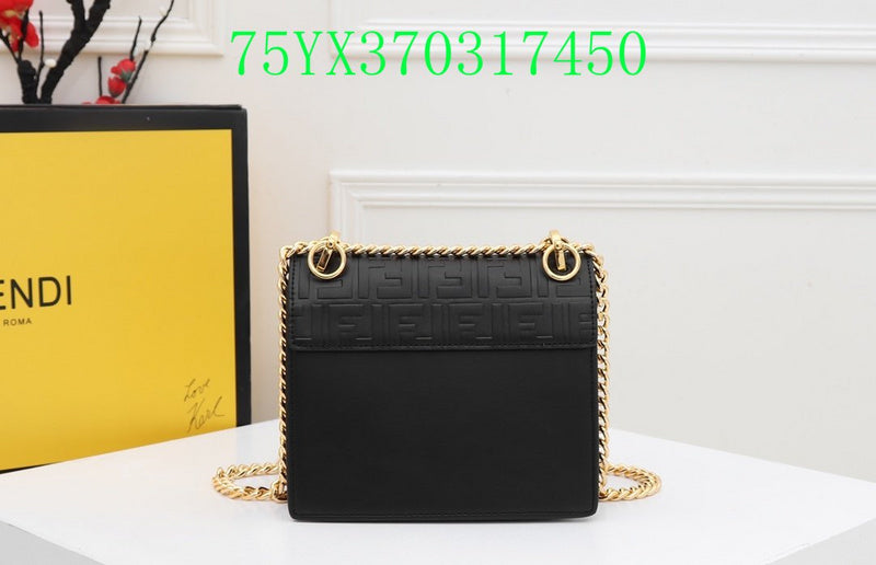 GC - Shoulder - 3366
