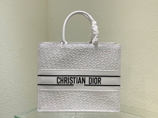 Luxurious Totes - Latest - 6345