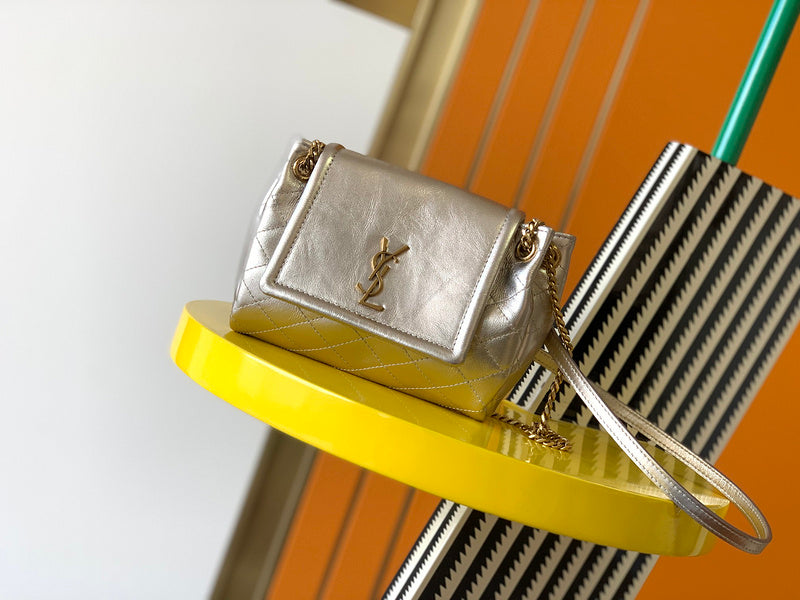 Luxurious Totes - Latest - 8637