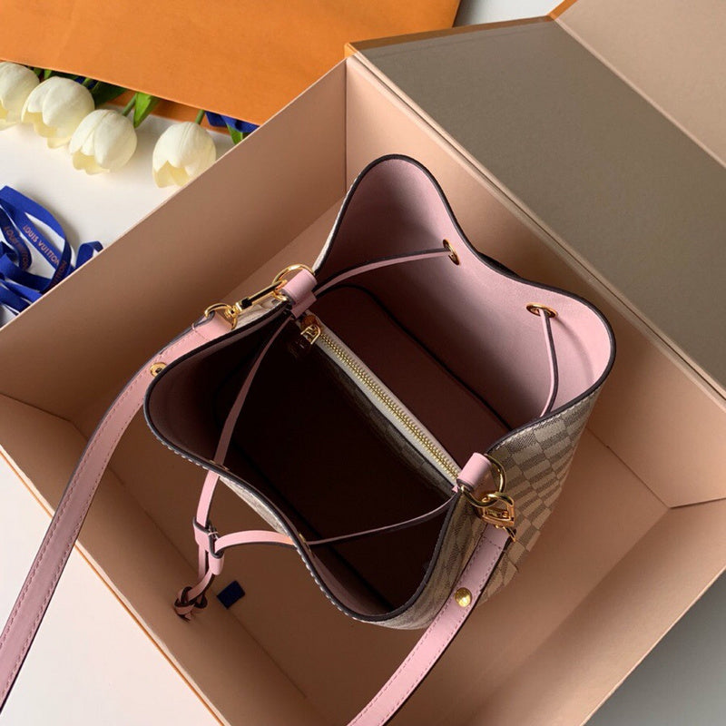Luxurious Totes - Latest - 9740