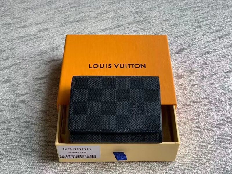 LOV - Luxurious Totes - 610