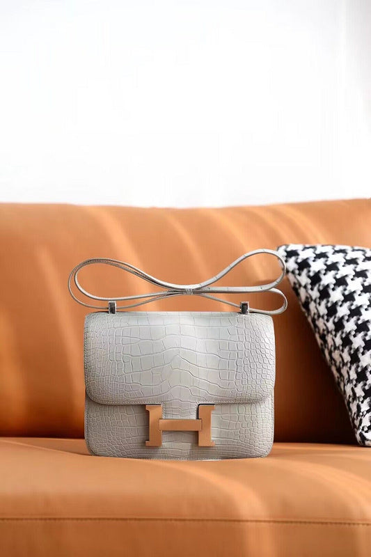 HMS - Luxurious Totes - 033