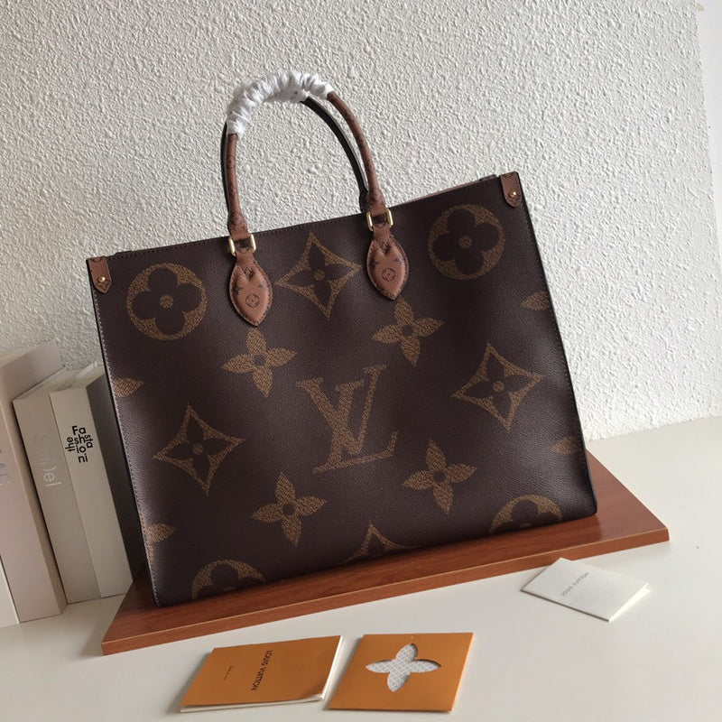 LOV - Luxurious Totes - 2240