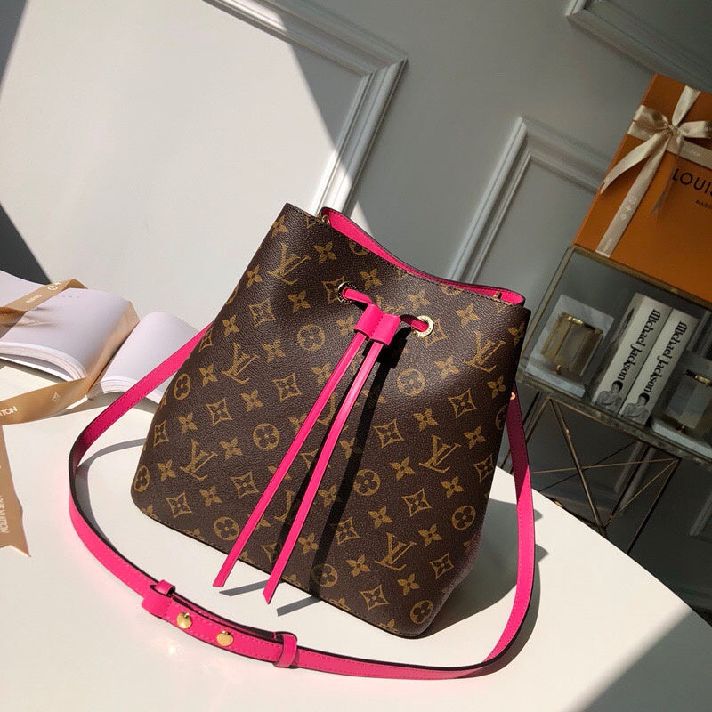 Luxurious Totes - Latest - 9734