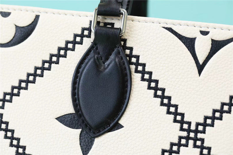 Lux-Totes - LOV Bags - 1021