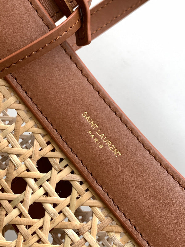 Luxurious Totes - Latest - 7919