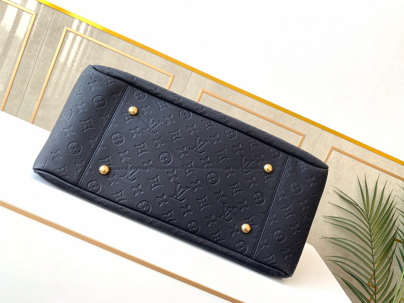 LOV - Luxurious Totes - 2259