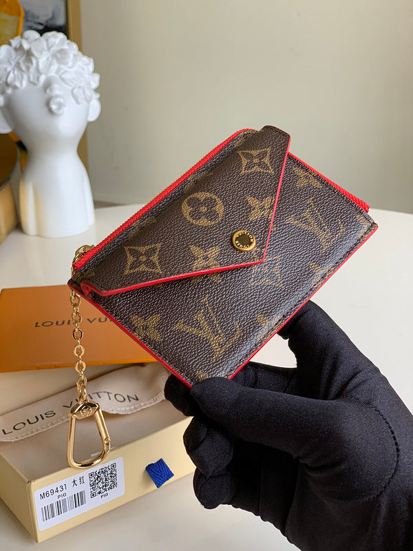 Luxurious Totes - Latest - 828