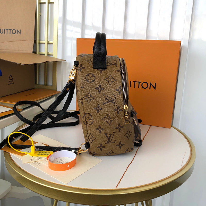 LOV - Luxurious Totes - 2522