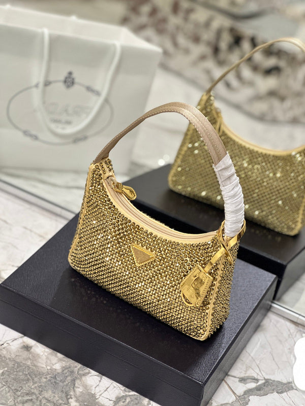 PDA - Luxurious Totes - 132