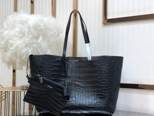 Luxurious Totes - Latest - 9138