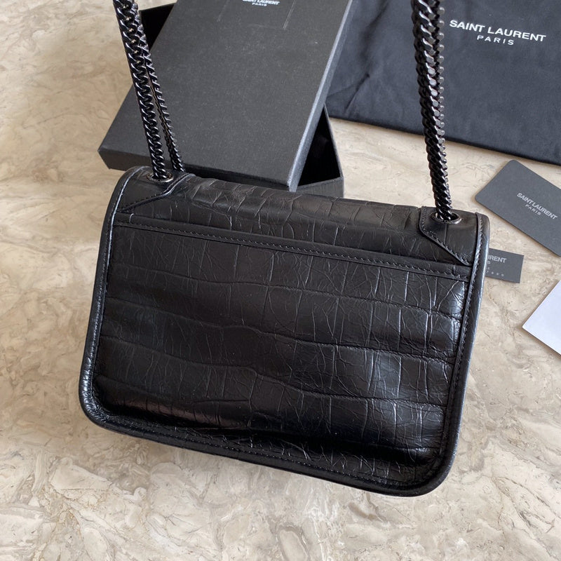 Luxurious Totes - Latest - 8982