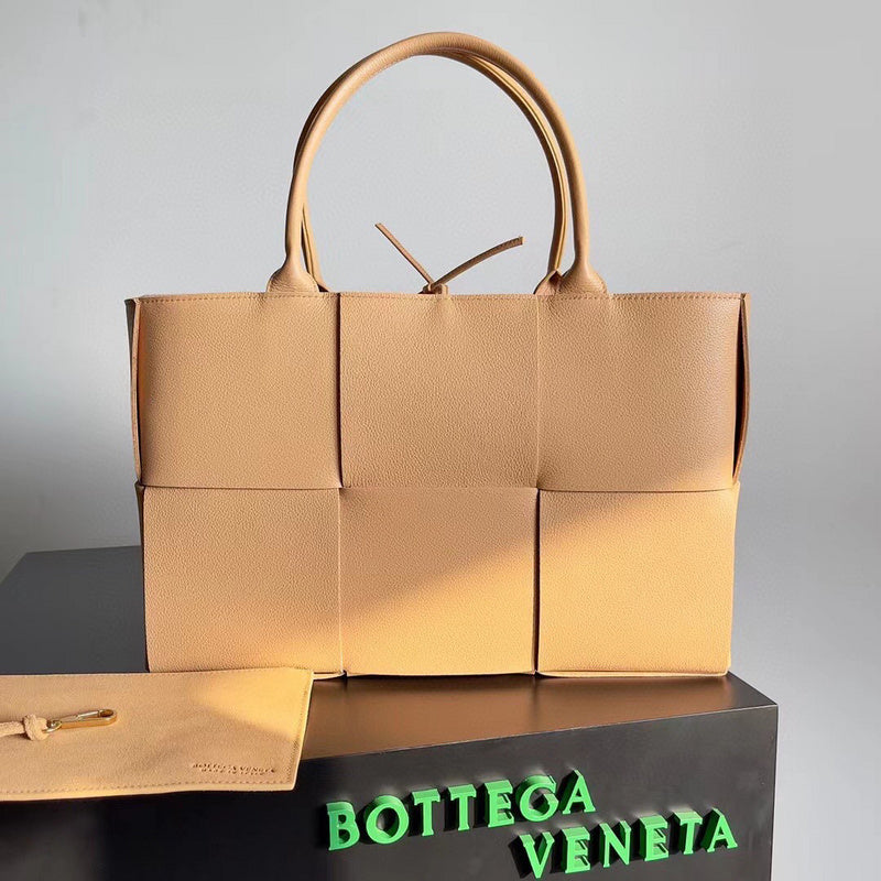 Luxurious-Totes - BV Bags - 1929