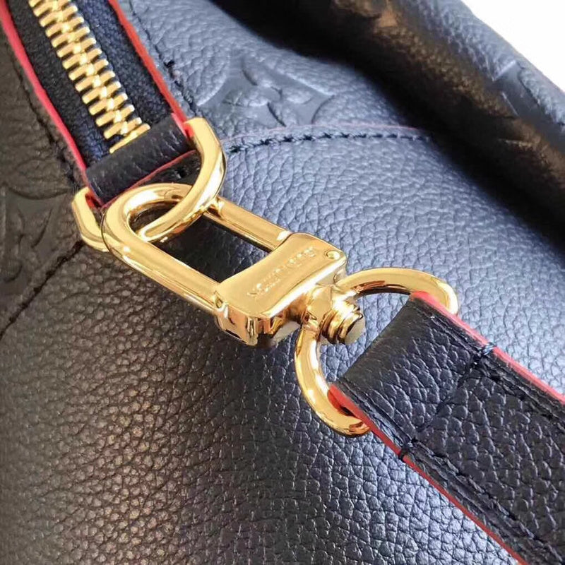 LOV - Luxurious Totes - 2391