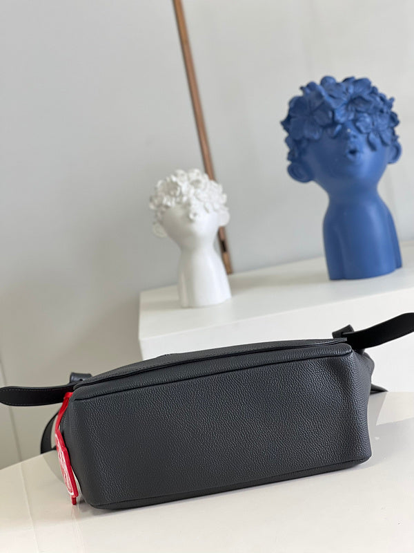 LOV - Luxurious Totes - 2166