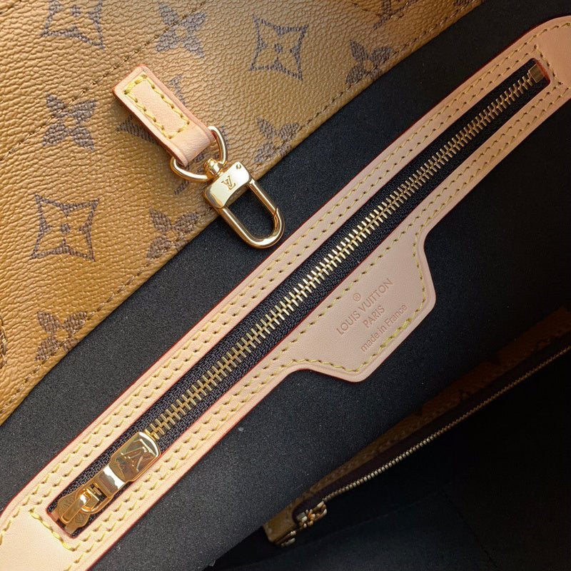 Luxurious Totes - Latest - 1544