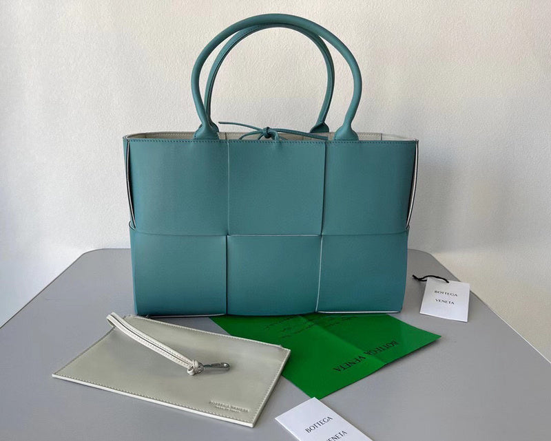 Luxurious-Totes - BV Bags - 1618