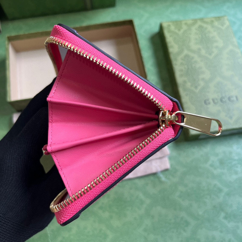 GUI - Luxurious Totes - 202