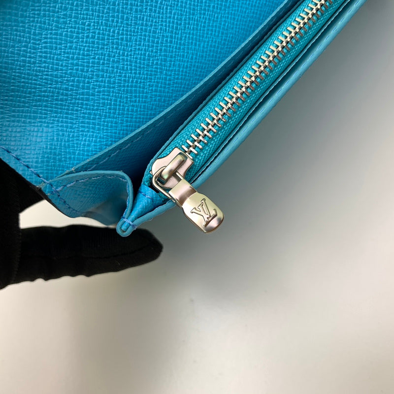 Luxurious Totes - Latest - 677