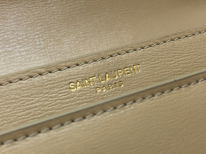 Luxurious Totes - Latest - 9425
