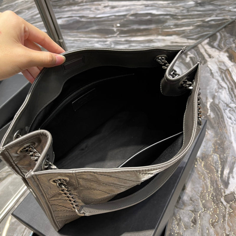 Luxurious Totes - Latest - 8257