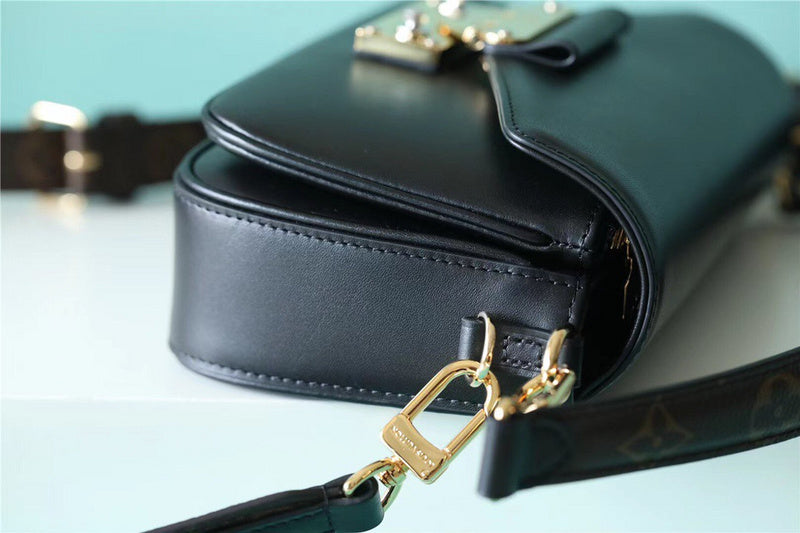 Lux-Totes - LOV Bags - 889
