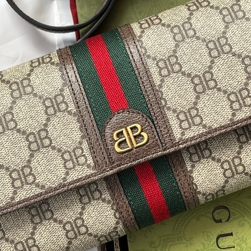GUI - Luxurious Totes - 1232