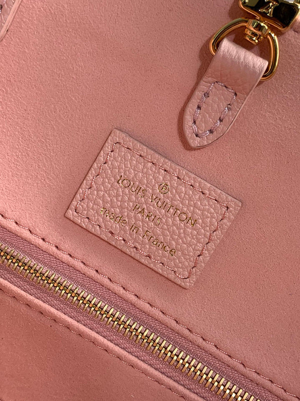LOV - Luxurious Totes - 017