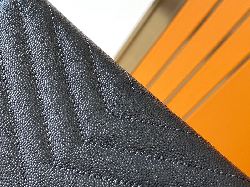 Luxurious Totes - Latest - 7074