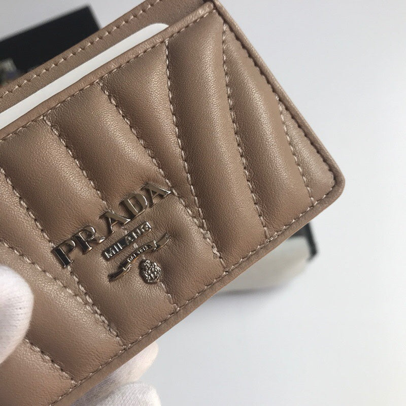 Luxurious Totes - Latest - 10208