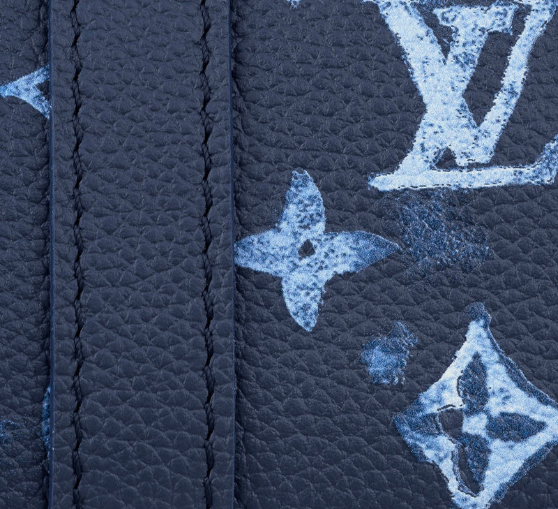 LOV - Luxurious Totes - 2444