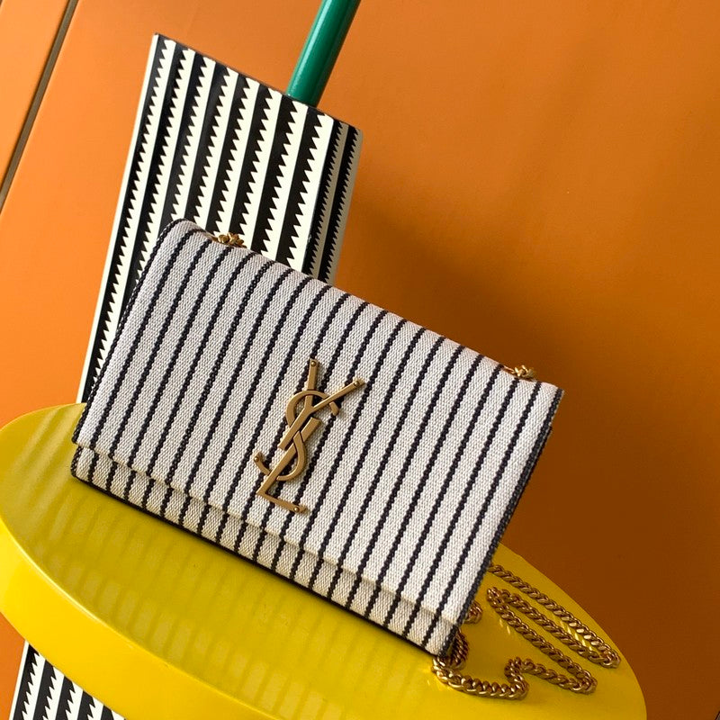 Luxurious Totes - Latest - 8081