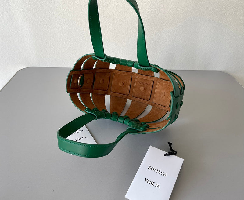 Luxurious Totes - Latest - 7053