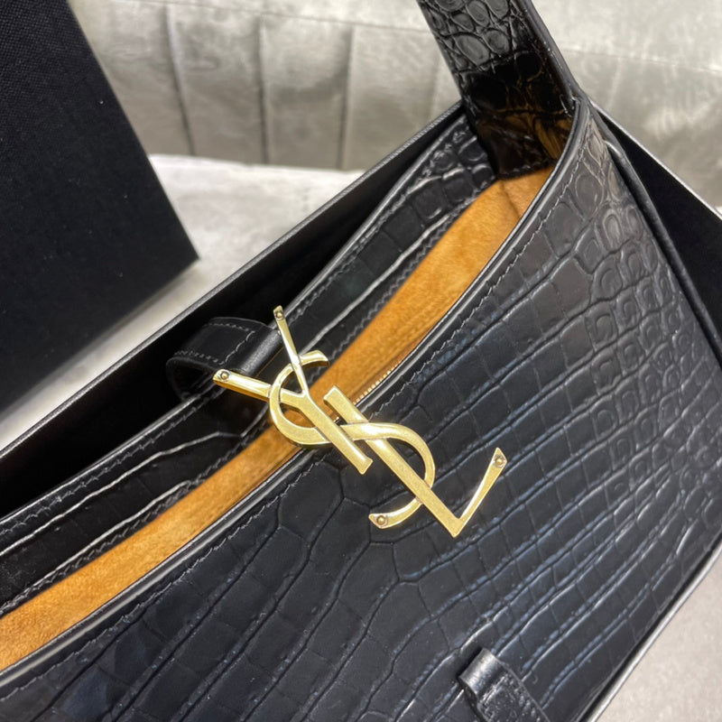 Luxurious Totes - Latest - 8343