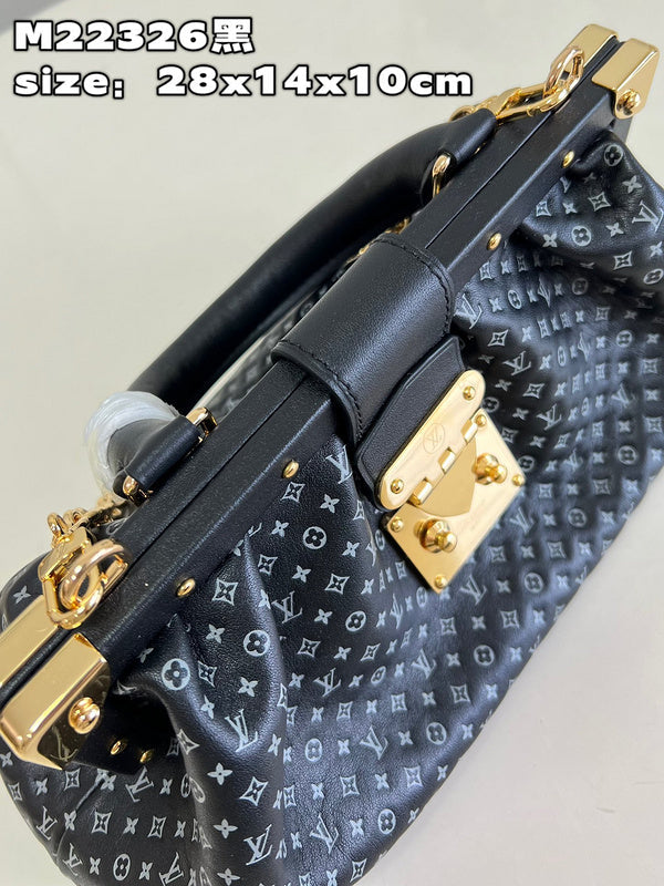 LOV - Luxurious Totes - 478