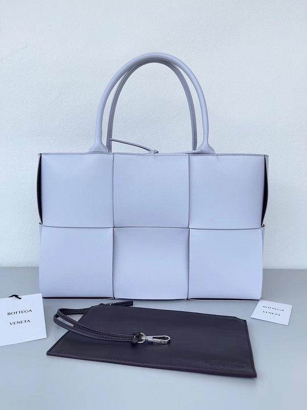 Luxurious-Totes - BV Bags - 1598