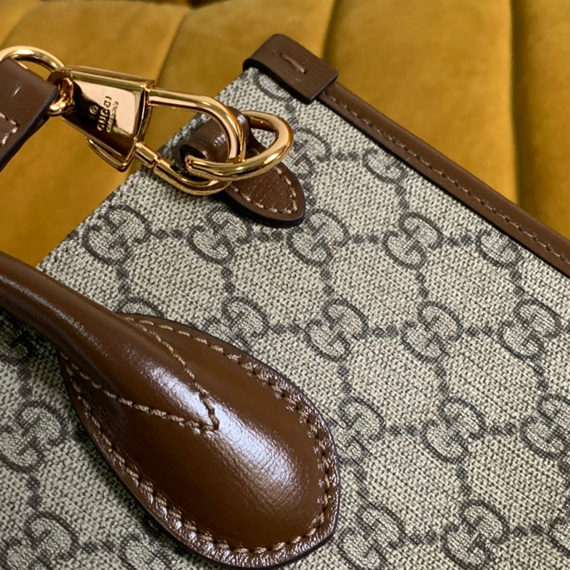 GUI - Luxurious Totes - 718