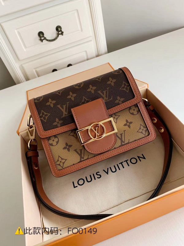 Luxurious Totes - Latest - 2429