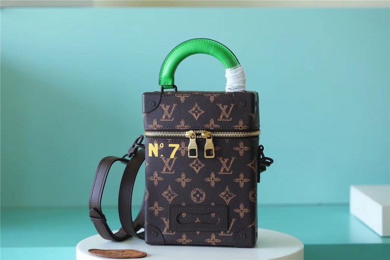 Lux-Totes - LOV Bags - 3905