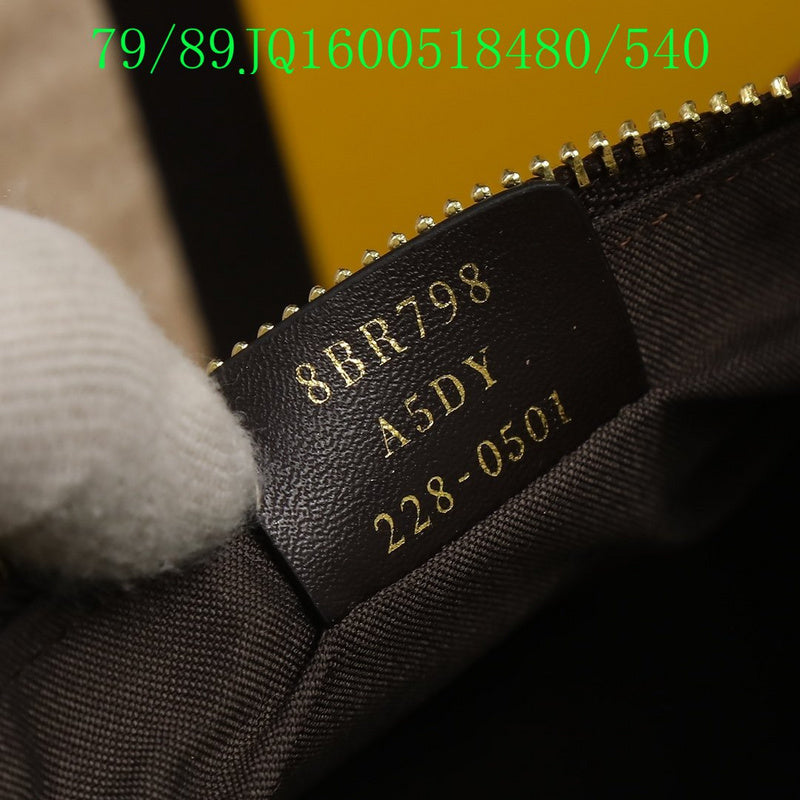 GC - Shoulder - 2909