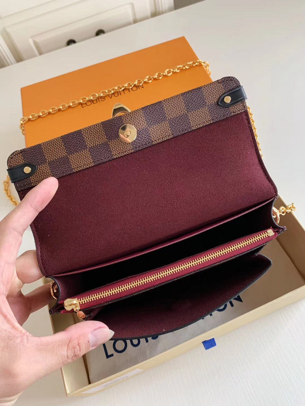 Luxurious Totes - Latest - 2410