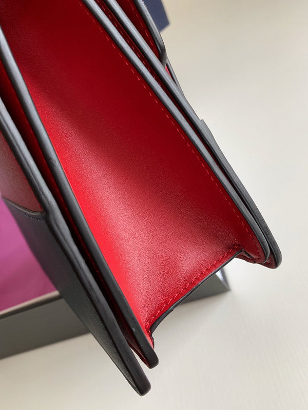 Luxurious Totes - Latest - 10085