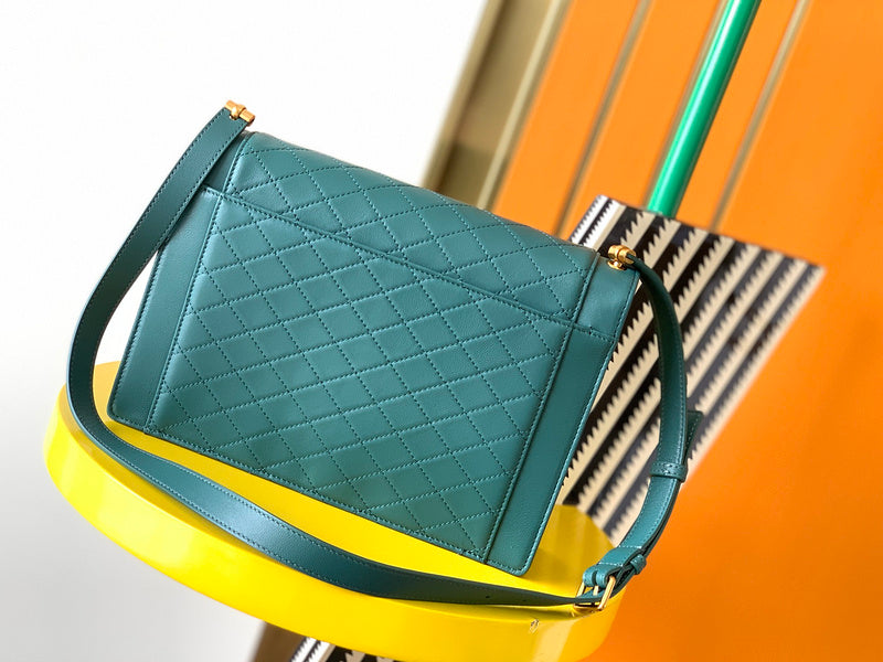 Luxurious Totes - Latest - 8149