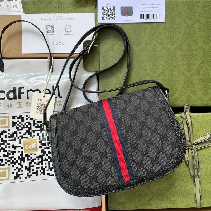 GUI - Luxurious Totes - 1234